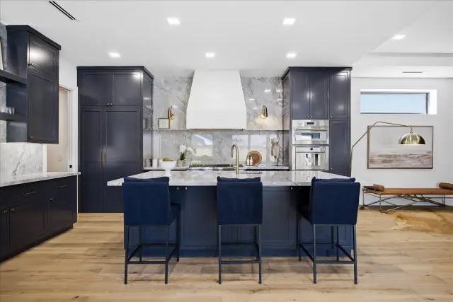 Verdona Villa, a SCIP custom home built by Everlasting Homes in Houston, TX — photograph 14 of 48